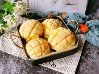 20、菠萝面包,香气四溢