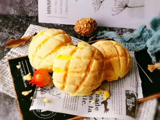 21、菠萝面包,面包绵软 外皮酥香