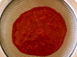 12、甜美草莓巧克力杯,过筛备用