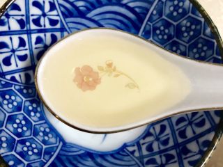 3、糖醋排骨,1勺料酒。