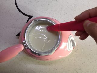 13、有内涵的麻将牌,同样，一边溶解一边搅拌以防糊底