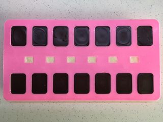 24、有内涵的麻将牌,冷藏约7-8分钟后取出