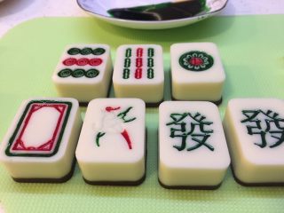 56、有内涵的麻将牌,绿色面糊全部填好