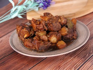 21、妈妈的味道～排骨炖土豆,好了可以上桌了