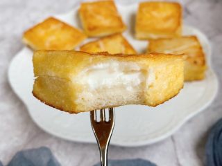 11、港式酸奶西多士,好香啊！