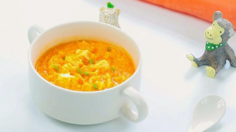 胡萝卜蛋黄糊宝宝健康辅食嫩豆腐