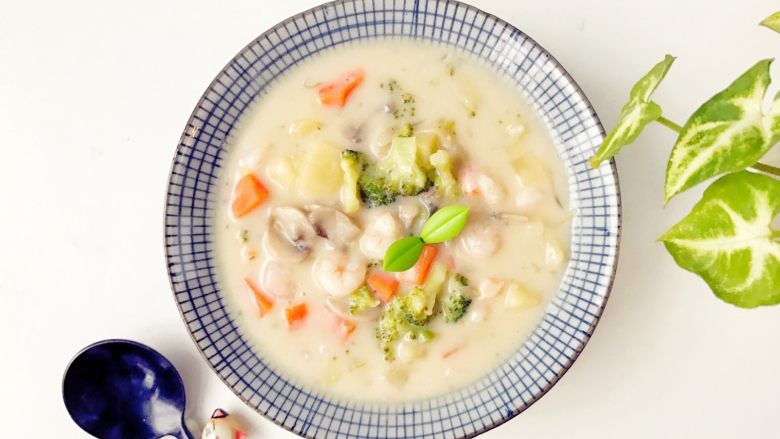 宝宝辅食彩蔬虾仁浓汤18M