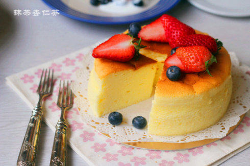 貌似轻乳酪酸奶蛋糕
