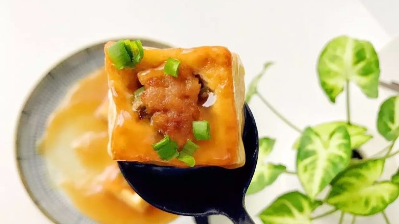 宝宝辅食豆腐箱肉末酿豆腐