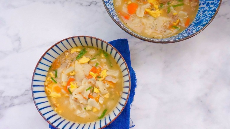 妈妈味道鸡蛋面疙瘩汤