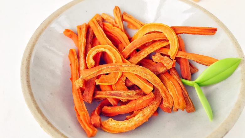 宝宝辅食胡萝卜脆脆条