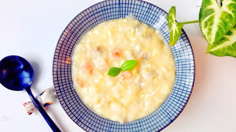 宝宝辅食鲜虾平菇面疙瘩汤10M