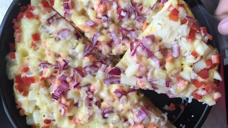 宝宝辅食三文鱼银鱼杂蔬馒头披萨