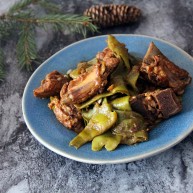 东北菜家常排骨炖豆角