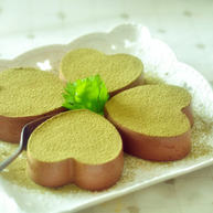 四叶草抹茶慕斯