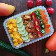 早安早餐清爽照烧鸡沙拉