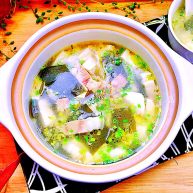 一清二白海带豆腐咸肉汤