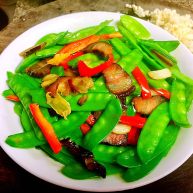 小清新烟火气荷兰豆清炒酱油肉