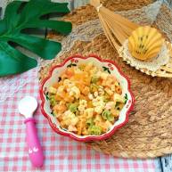 宝宝辅食三文鱼杂蔬意面