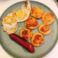 胡萝卜火腿肠土豆饼