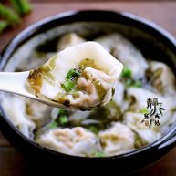 鲜肉荠菜馄饨