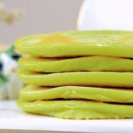 牛油果香蕉松饼宝宝辅食低筋面粉蛋黄