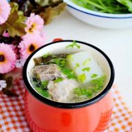 萝卜海带排骨汤