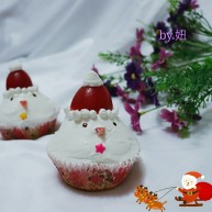 可爱的圣诞杯子蛋糕