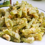 传统美食蒸豆角