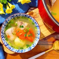 妈妈的味道西红柿土豆排骨汤