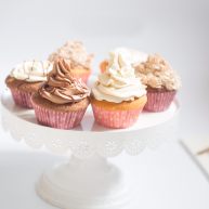 巧克力海绵纸杯蛋糕