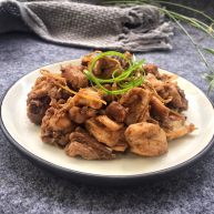 酸梅焖鸡爸爸的味道