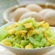 苦瓜炒蛋