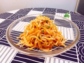 12、韩式凉拌茄子,凉拌辣豆芽：在凉拌豆芽的基础上加入1汤匙辣椒粉和半汤匙白糖。