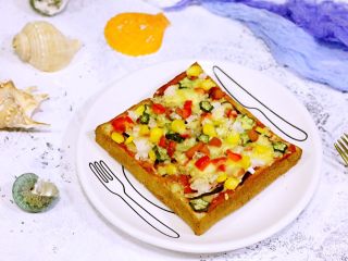 13、南极磷虾吐司披萨,趁热吃，口感最佳。