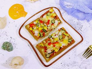 15、南极磷虾吐司披萨,随做随吃，也是早餐的好选择。