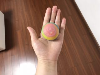15、彩虹蛋黄酥,整理一下形状。