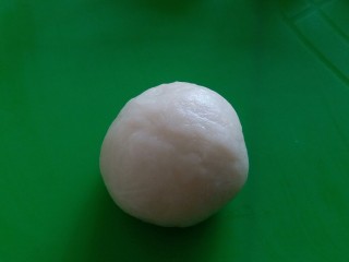 20、苏式伍仁月饼,捏紧收口