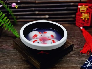 21、预热元宵节～猪圆玉润芝麻汤圆,美美的小猪芝麻汤圆出炉啦！