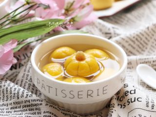 13、南瓜豆沙汤圆,漂亮