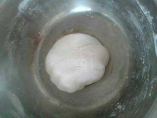 2、圣诞雪人,和好的面团