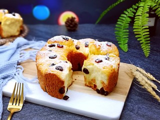 16、日式炼乳蔓越莓面包,特别好吃！香甜松软！下午茶，可以搭配一杯柠檬茶！