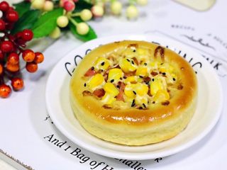 16、香肠玉米奶酪面包,脱模也很方便。