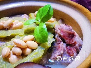 14、粤式靓汤~凉瓜黄豆猪骨汤,成品图再来一张哦????