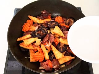 21、家常烧豆腐,加入水淀粉