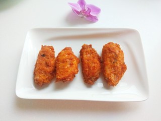 1、香酥炸鸡翅,香酥炸鸡翅外外焦里嫩，孩子的最爱。