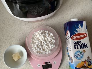 5、奶香红豆小元宵,其他材料备好