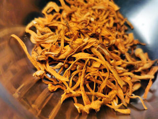 13、虫草花鸡汤,虫草花