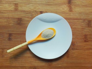 10、桂香豆沙三角包,3克酵母