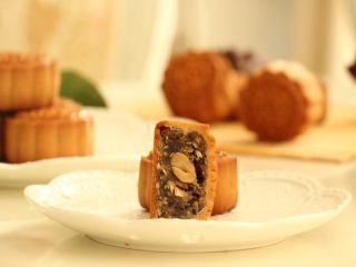 22、荞麦无糖五仁月饼,大约三到四天回油后 颜色很漂亮吧